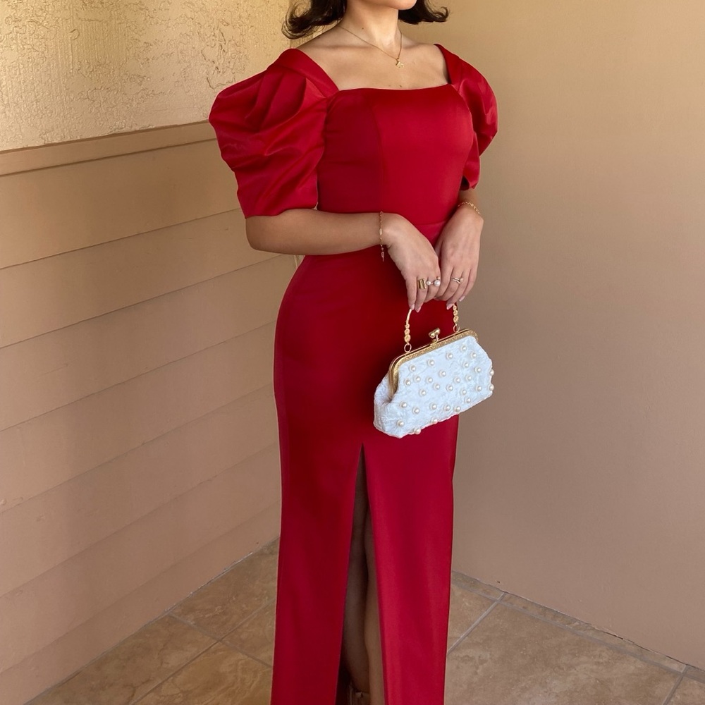 Red Puff-Sleeve Square Neck Maxi Dress - Picture 2 of 3